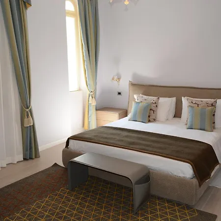 Hotel Les 7 Erica 4*